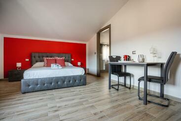 پانسیون Cadoni Guest House