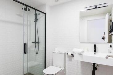 ペンション Hostal Comfort Suites