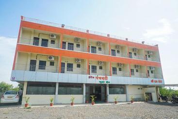 בית מלון כפרי Collection O Panchwati