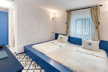Sigacik Gardenya Buti̇k Otel