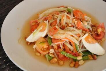 Swan Lake Hotel Sattahip