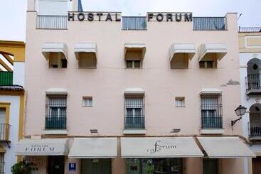 Hostal Forum