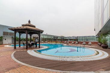 هتل De Convenções De Talatona