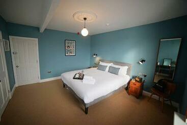 هاستل The Alma Taverns Boutique Suites   Room 1   Hopewell