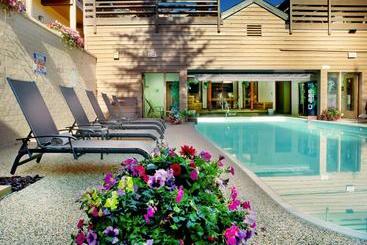 Getaways At Eagle Point Resort