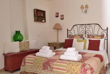 پانسیون Case Del Vicolo Stretto