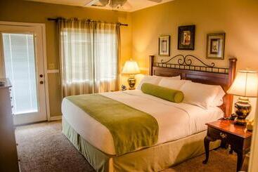 استراحتگاه Asheville Cabins Of Willow Winds