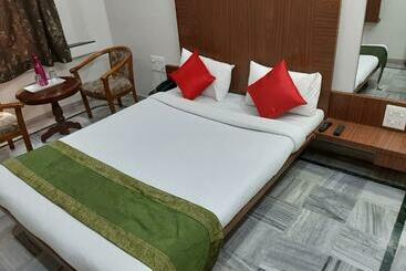 City Palace Hotel होटल सिटी पैलेस