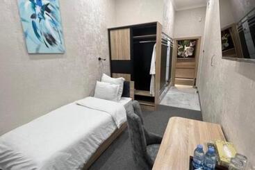 Отель Shah Polan