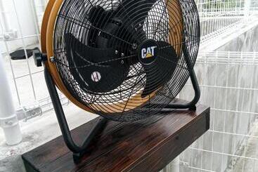 פנסיון オーシャンビューfortuna Yaka Ace 12名対応 海まで徒歩 シャワールーム 2 Bbq Ok