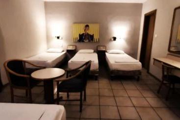 هاستل Sliema Chalet