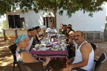 پانسیون Karpaz Farm Guest House
