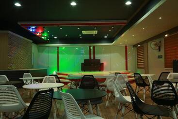 ホテル Builda Park Inn