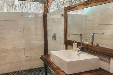 هتل Monoloko Lodge Popoyo