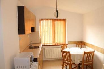 펜션 стаи за гости диневи