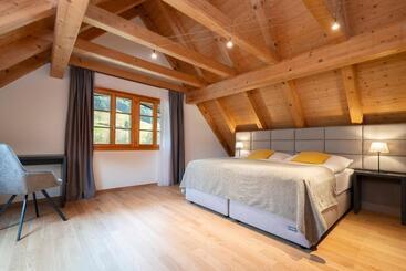 فندق صغير Gasthof Krone Blatten