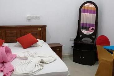 Avanya Hotel And Reception Hall