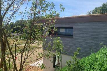 צימר Lodge Glardons