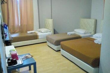 Отель Selesa View Gambang