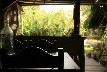 پانسیون Mama Killa Neptunia Eco Hostel