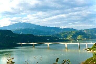 پانسیون Nhà Nghỉ Tâm Cường