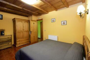 فندق صغير Posada Casa Rosalia