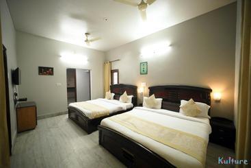 هاستل Theresidencyinn