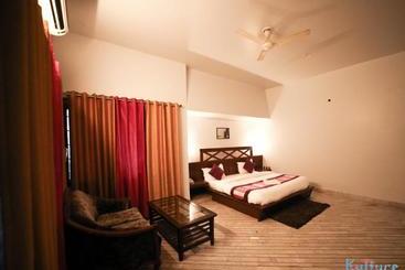 هاستل Theresidencyinn