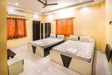 ホテル Somani Inn