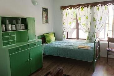 بنسيون Babinata Kashta Srebarna