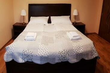 Пансион Cazare La Troita