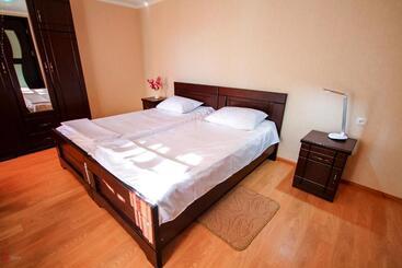 پانسیون Green Garden Guest House