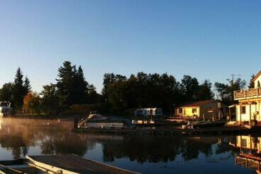 Sunrise Resort