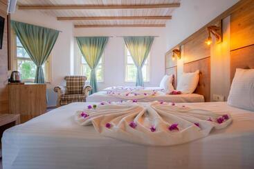 فندق Museum Resort Spa