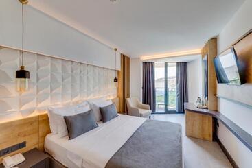 Hotel Signature Blue Resort Kuşadası