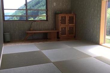 هاستل Guesthouse Kazenowa