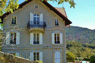 민박 Chatelet De Campo