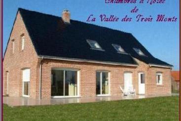 צימר La Vallée Des Trois Monts