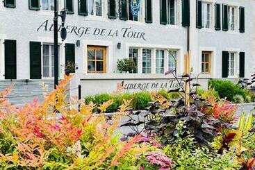 בית מלון כפרי Auberge De La Tour