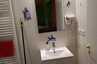 فندق Pension Alfoz De Rondiella