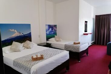 ホテル Maragreens