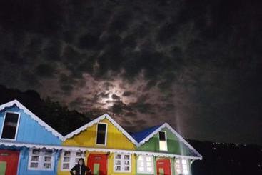 ホテル Vamoose Rainbow Valley Resort