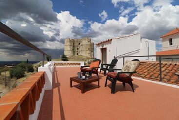 بنسيون The Place At Evoramonte
