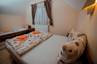 צימר Nagy Homoród étterem és Panzió