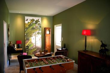 تختخواب و صبحانه Tournefeuille La Cure