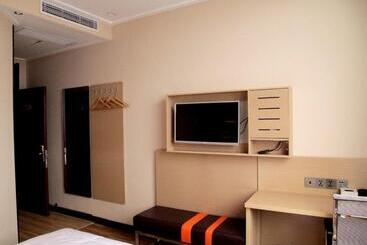 فندق 7days Premium Peixian Longcheng International Branch