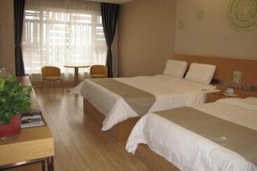 Отель Greentree Inn Luliang Wenshui County People S Hospital Express