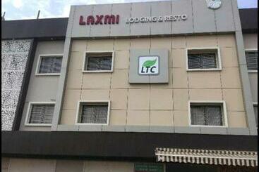 בית מלון כפרי Laxmi Restro And Lodge