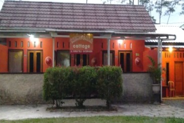 بنسيون Menggala Cottage Baturaden