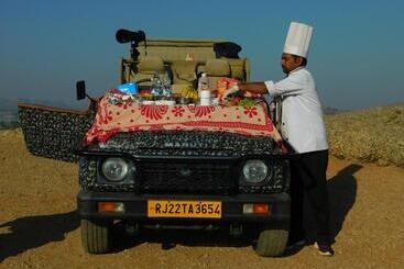 Курорт Jawai Bera Leopard Camp